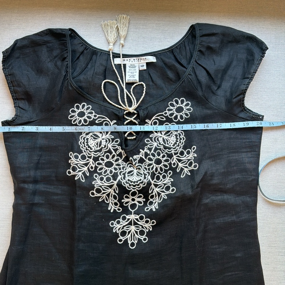 Max Studio Linen Top - Picture 4 of 6